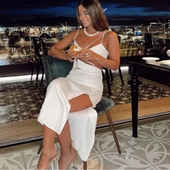 ZARA - SATIN EFFECT CUT OUT DRESS - Picture 6 of 10